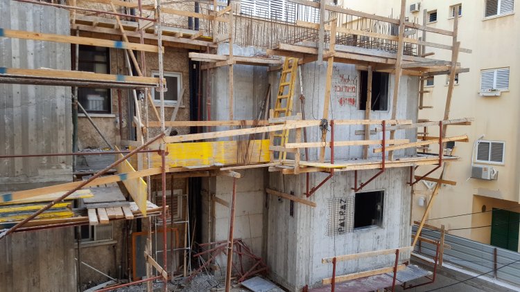 ועדת ערר: קושי בבניית ממ"ד בעורף בניין לא תמנע בנייה בחזית