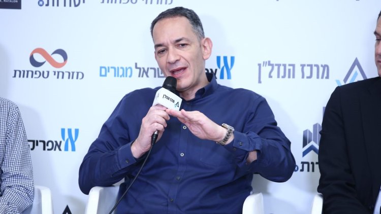 מנכ"ל אזורים, רון אבידן, בפסגת הנדל"ן 2020 (דרור סיתהכל)