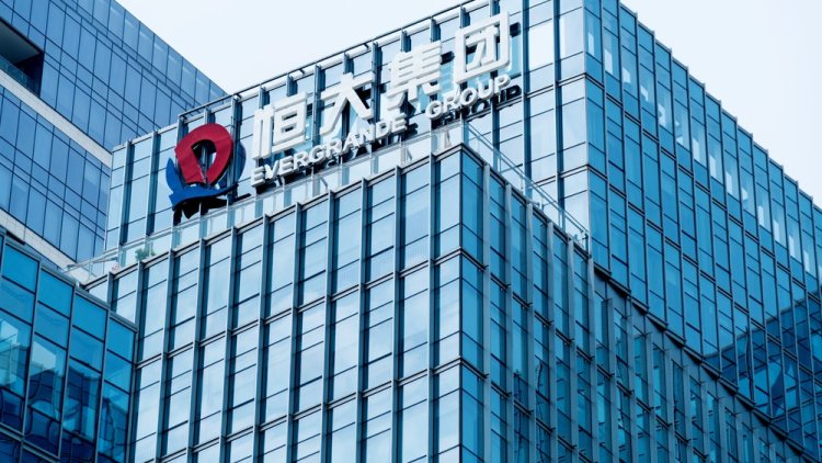 בניין חברת אוורגרנד בסין (שאטרסטוק; hxdbzxy)