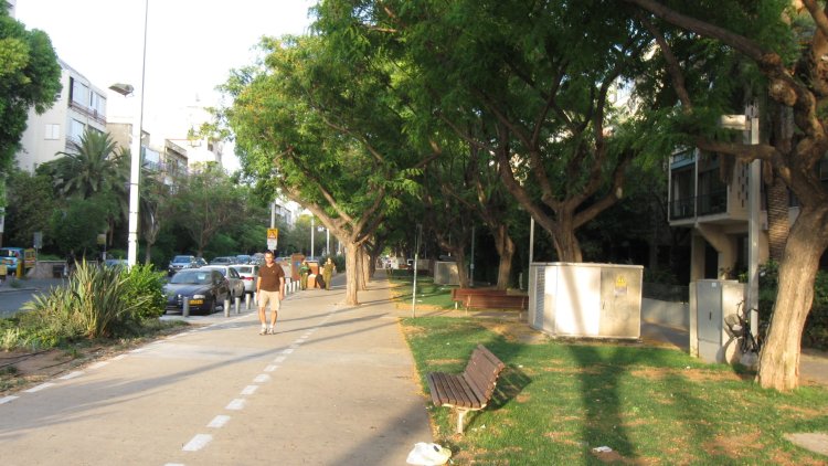 שדרות דוד המלך בתל אביב (אורי, ויקימדיה) 