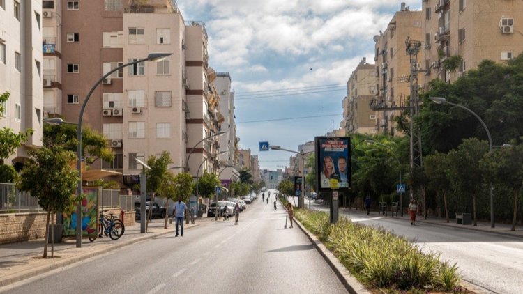 ראשון לציון (לבניינים המצולמים אין קשר לכתבה. צילום: Georgy Dzyura / Shutterstock.com)