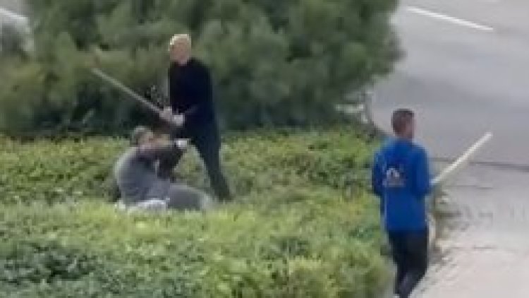 הקטטה בין פועלי הבניין סמוך לאתר בנייה בהרצליה פיתוח (קבוצת הפייסבוק "החדשות החמות", שימוש לפי סעיף 27א לחוק זכויות יוצרים) הקטטה בין פועלי הבניין סמוך לאתר בנייה בהרצליה פיתוח (קבוצת הפייסבוק "החדשות החמות", שימוש לפי סעיף 27א לחוק זכויות יוצרים)