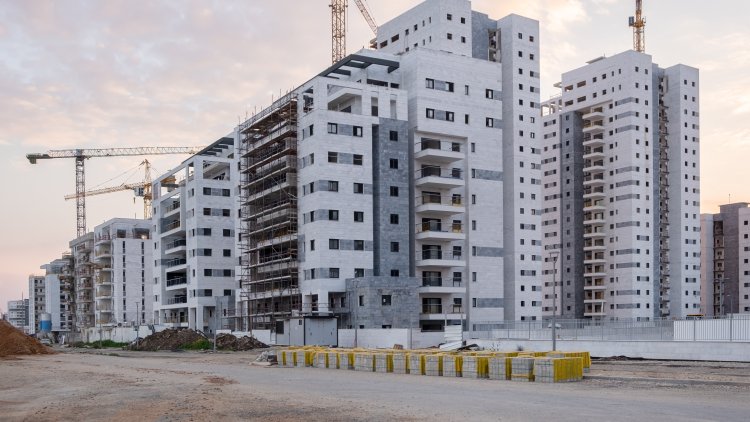 בנייה חדשה בצפון (שאטרסטוק) בנייה חדשה בצפון (שאטרסטוק)