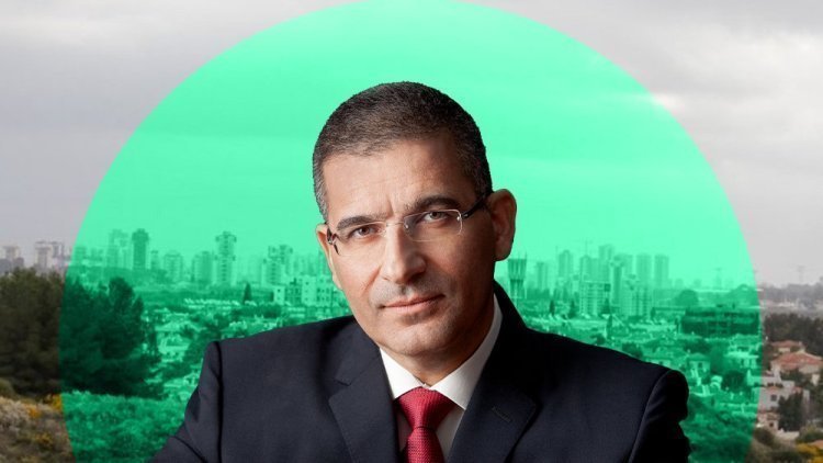 יעקב אטרקצ'י, מנכ"ל אאורה (רועי טפר, שאטרסטוק) יעקב אטרקצ'י, מנכ"ל אאורה (רועי טפר, שאטרסטוק)