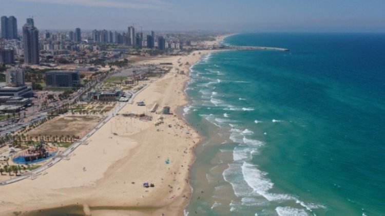 חוף אשדוד (שאטרסטוק) חוף אשדוד (שאטרסטוק)