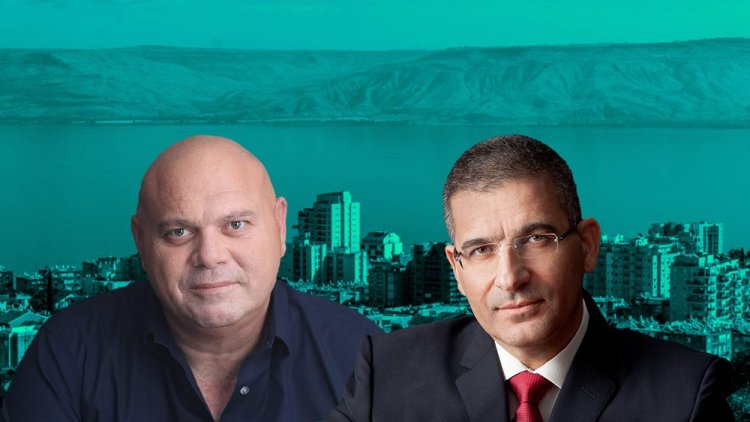 מנכ"ל אאורה יעקב אטרקצ'י וראש עיריית טבריה יוסי נבעה (רועי טפר, ראובן קפוצ'ינסקי) מנכ"ל אאורה יעקב אטרקצ'י וראש עיריית טבריה יוסי נבעה (רועי טפר, ראובן קפוצ'ינסקי)