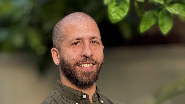 עומר חתן (אלון כהן רז) עומר חתן (אלון כהן רז)