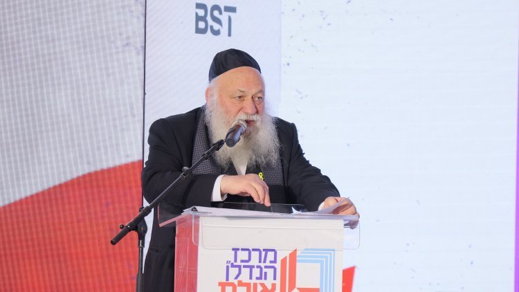 שר השיכון גולדקנופף בוועידת מרכז הנדל"ן (נאו מדיה) שר השיכון גולדקנופף בוועידת מרכז הנדל"ן (נאו מדיה)