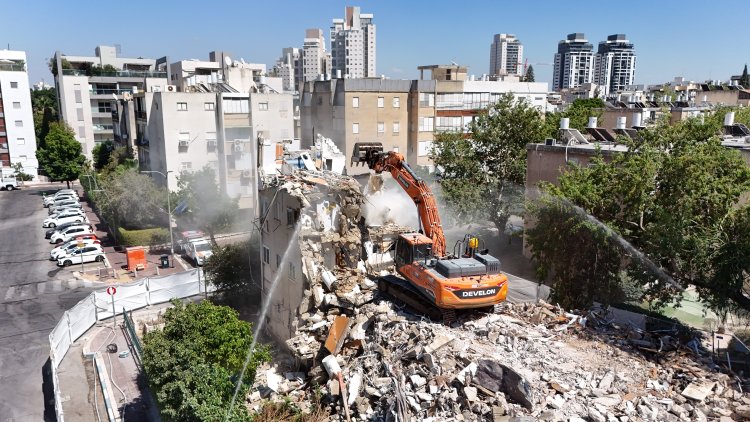 ההריסה במרכז רמת גן (לביא צילומי אוויר) 