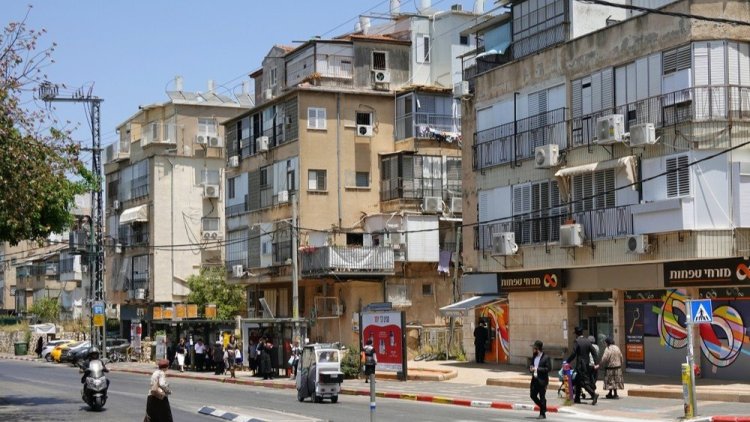מרכז בני ברק (שאטרסטוק) מרכז בני ברק (שאטרסטוק)