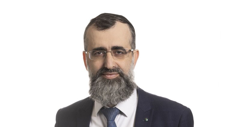 נתן אלנתן (רז רוגובסקי) נתן אלנתן (רז רוגובסקי)