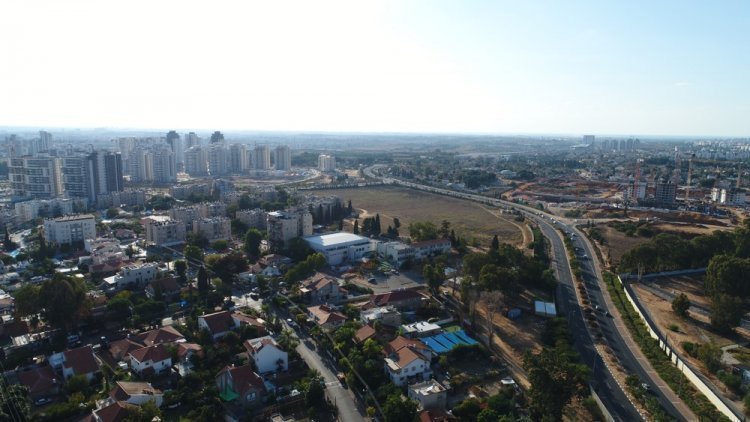 באר יעקב (שאטרסטוק) באר יעקב (שאטרסטוק)