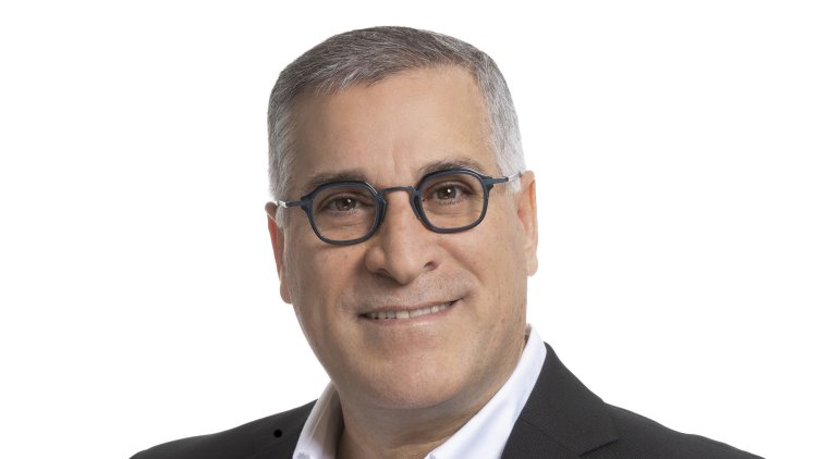 אבישי בן- חיים, מנכ"ל רוטשטיין (רז רוגובסקי)