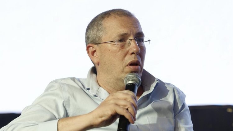 המס יוחזר? מנהל רשות המסים שי אהרונוביץ' בפסגת ההתחדשות העירונית (נאו מדיה)