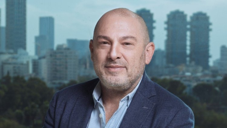 יו"ר דירקטוריון החברה, יוסי פרשקובסקי (טל גבעוני) יו"ר דירקטוריון החברה, יוסי פרשקובסקי (טל גבעוני)