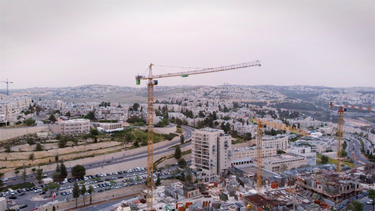 בנייה חדשה בירושלים (שאטרסטוק) בנייה חדשה בירושלים (שאטרסטוק)