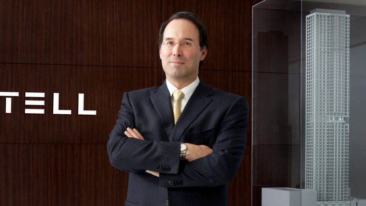 איש העסקים גארי ברנט (אקסטל) איש העסקים גארי ברנט (אקסטל)