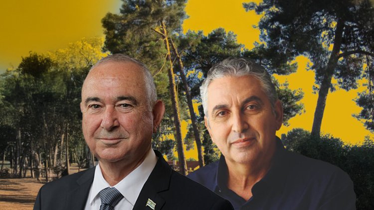 ראש עיריית רעננה חיים ברוידא וח"כ אלי דלל, על רקע כפר הנוער אמי"ת כפר בתיה (ראובן קפוצ'ינסקי, ארכיון הכנסת, אורי, ויקימדיה)