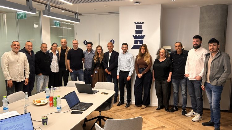 מעמד החתימה (יח"צ מגדל)