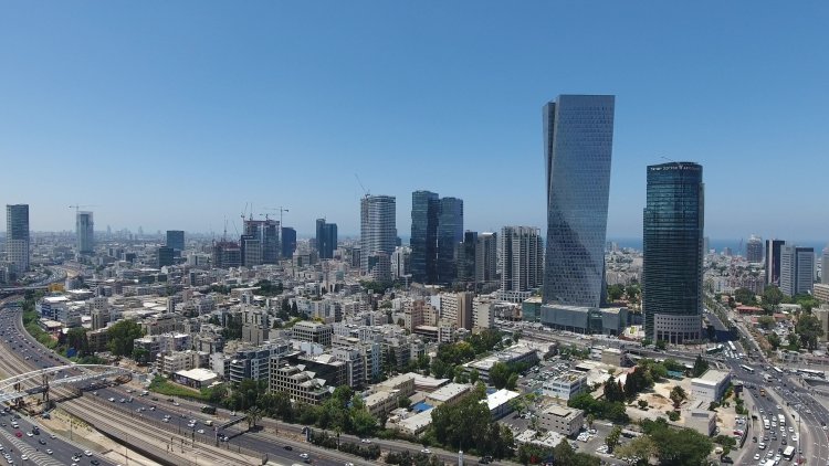 צילום אווירי של שכונת מונטיפיורי בת"א (אלכסיי בוגוסלבסקי, ויקימדיה) 