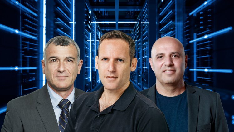 מימין: אבישי אברהם, ערן לב, עוזי לוי (מאיר אדרי, אלעד מלכה, עופר חן) 