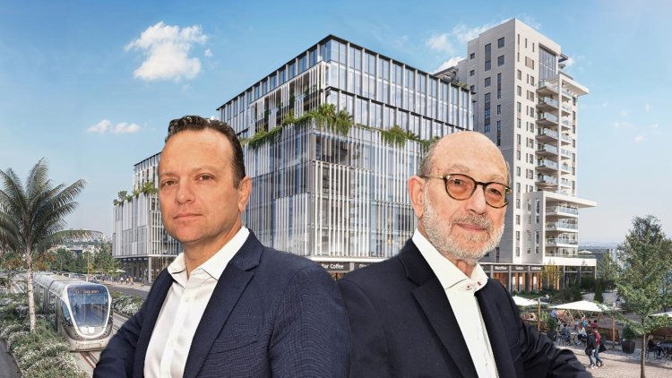 הרשי פרידמן בעל השליטה ויו"ר הדירקטוריון באזורים, ועדי דנה מנכ"ל אזורים, על רקע הדמיה של הפרויקט (תמר מצפי, Viewpoint)