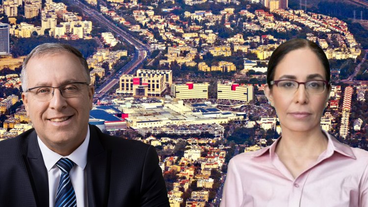 יו"ר הוועדה המחוזית חיפה רות שוורץ וראש העיר קריית ביאליק (מנהל התכנון, ראובן קפוצ'ינסקי, אילן מיטל, ויקימדיה) 