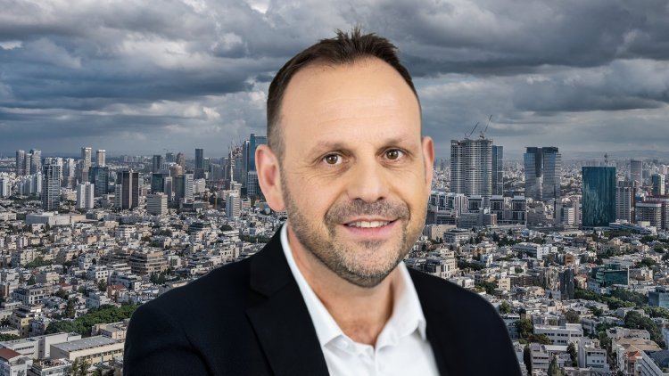 השמאי הממשלתי הראשי גיל בלולו (משרד המשפטים)