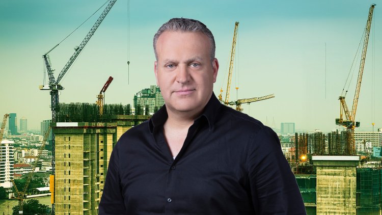 עו"ד אלעזר במברגר (רז רוגובסקי)