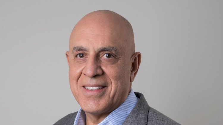 מריו זוזל, בעלים ויו"ר אלמוגים (לילך רז)