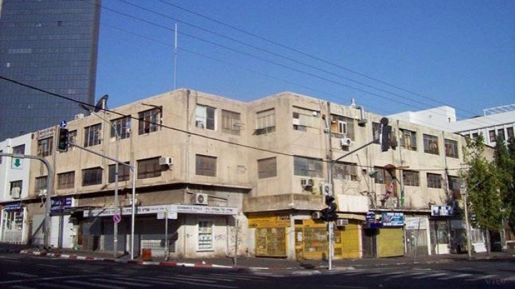 מבט על המתחם שבו מתוכנן המגדל מכיוון רחוב שונצינו (צילום: אתר Vtlv)