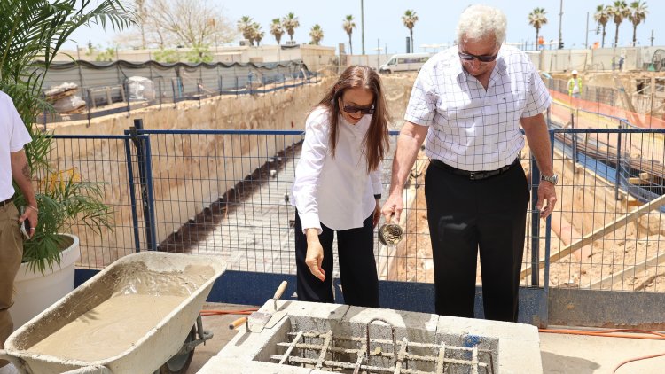 דפנה הרלב, מנכ"לית ובעלים קבוצת אביב ודורון אביב, יו"ר דירקטוריון ובעלי קבוצת אביב (רפי דלויה)