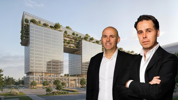 בעלי השליטה בישראל קנדה ברק רוזן ואסי טוכמאייר על רקע הדמיית התוכנית (אריק סולטן, אבנר ישר אדריכלים)