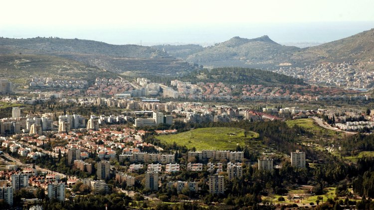 כרמיאל (Horvat Bata, ויקימדיה) 