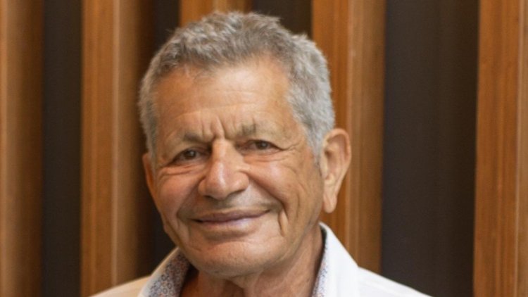 מנחם אורן (קרין מגן) 