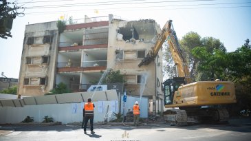 היתר בתל אביב, הריסה בהרצליה: דנקנר קנלוב מקדמת שני פרויקטי התחדשות עירונית היתר בתל אביב, הריסה בהרצליה: דנקנר קנלוב מקדמת שני פרויקטי התחדשות עירונית
