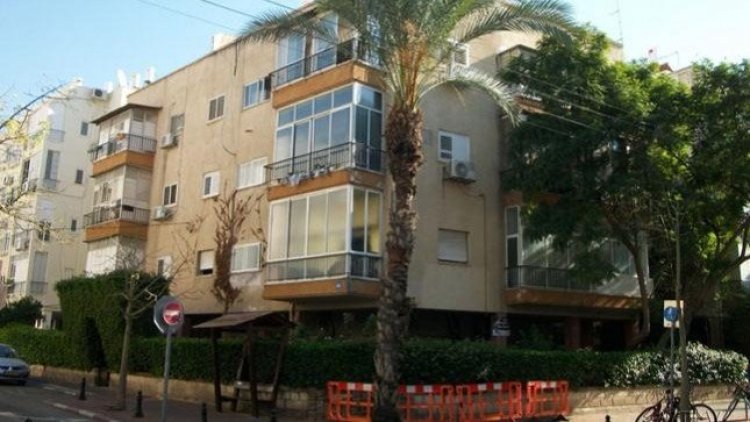 הבניין שנהרס ברחוב בזל (אתר VTLV)