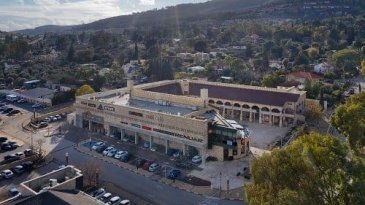 ב-48.5 מיליון שקל: GT נדל"ן רוכשת את קניון ראש פינה מאשטרום