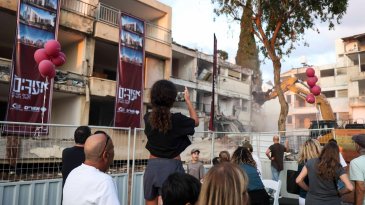 ארבעה בנייני שיכון נהרסים: 220 דירות ייבנו במקומם ברמת השרון
