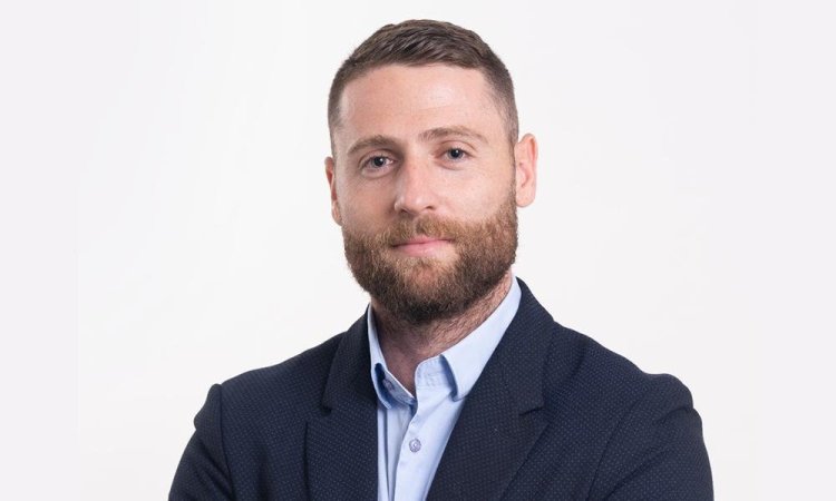 אלכס קרמר (אלוניס)