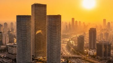 "אפקט ה'סיטי' של תל אביב מורגש עד פ"ת": כך הבנייה הופכת את הערים למלכודות חום "אפקט ה'סיטי' של תל אביב מורגש עד פ"ת": כך הבנייה הופכת את הערים למלכודות חום