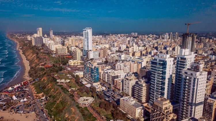 נתניה (שאטרסטוק) 