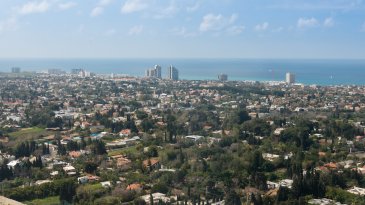 15 קומות בלב אזור התעסוקה של הרצליה: אושרה התוכנית להקמת שגרירות איחוד האמירויות 15 קומות בלב אזור התעסוקה של הרצליה: אושרה התוכנית להקמת שגרירות איחוד האמירויות