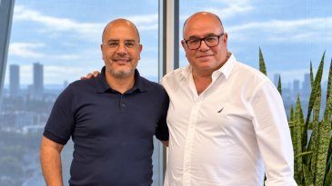 עסקת ענק באזור: אזורים Living רוכשת 80 דירות מצבי צרפתי ב-198 מיליון שקל