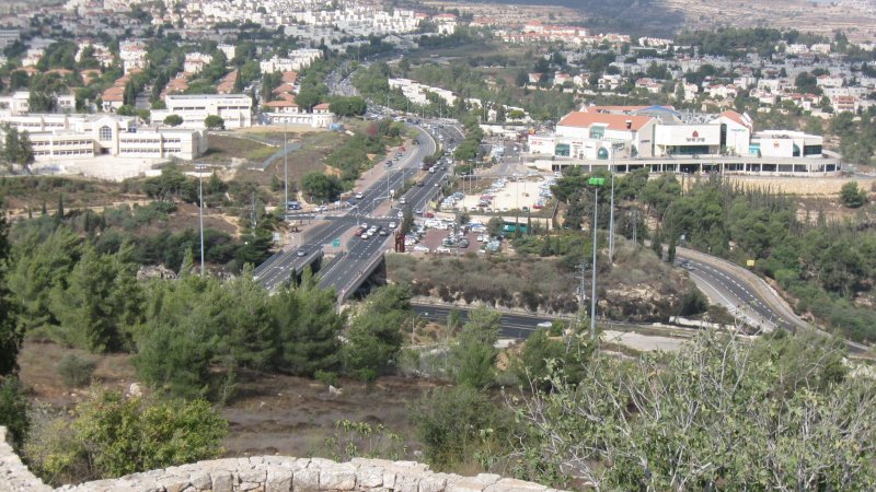 על כביש תל אביב-ירושלים: תוכנית למאות דירות ועשרות אלפי מ"ר למסחר אושרה להפקדה