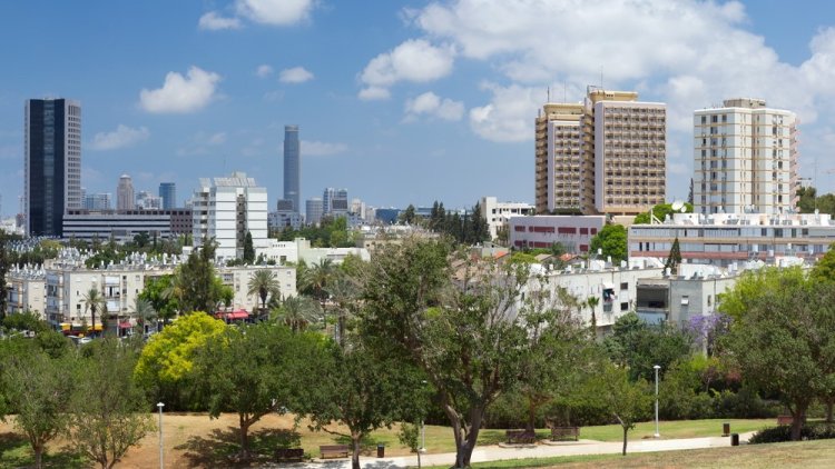 העיר רמת גן (שאטרסטוק)
