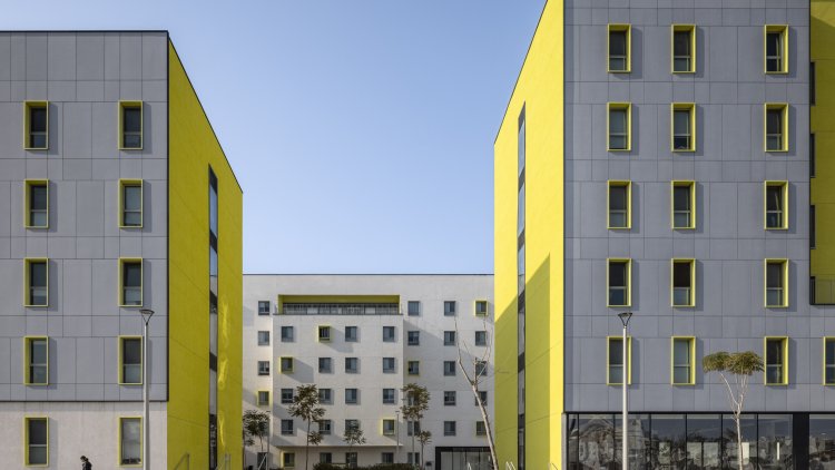 המעונות במכללה למנהל, תכנון: אורית מילבאואר, צלם: עמית גירון