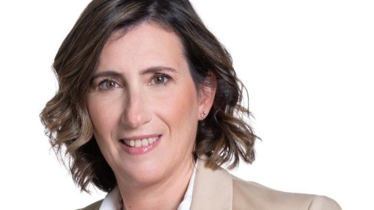 עו"ד רונית אלפר (רז רוגובסקי)