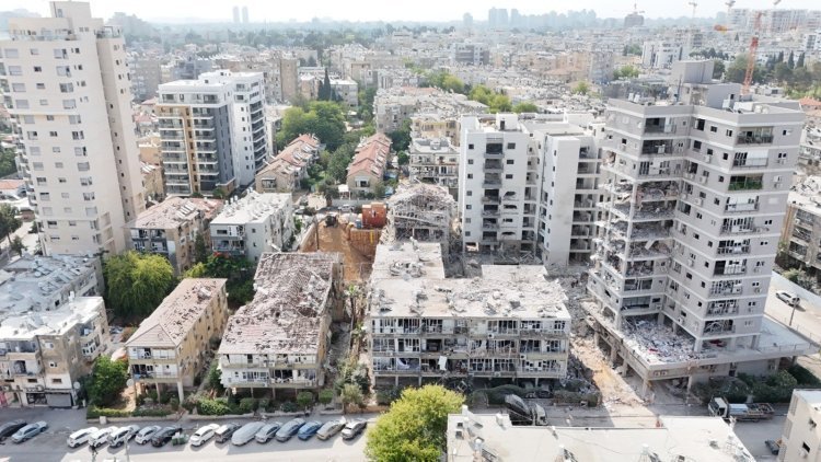 אתר נפילת טיל בבת ים (עיריית בת ים)