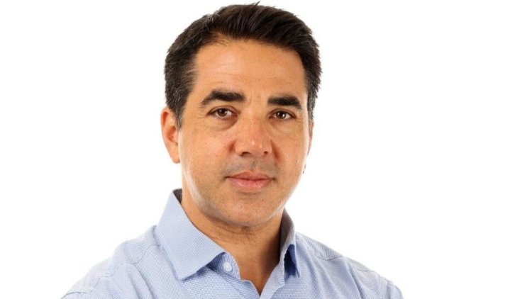 מנכ"ל דוניץ-אלעד רונן יפו (שי בראל)